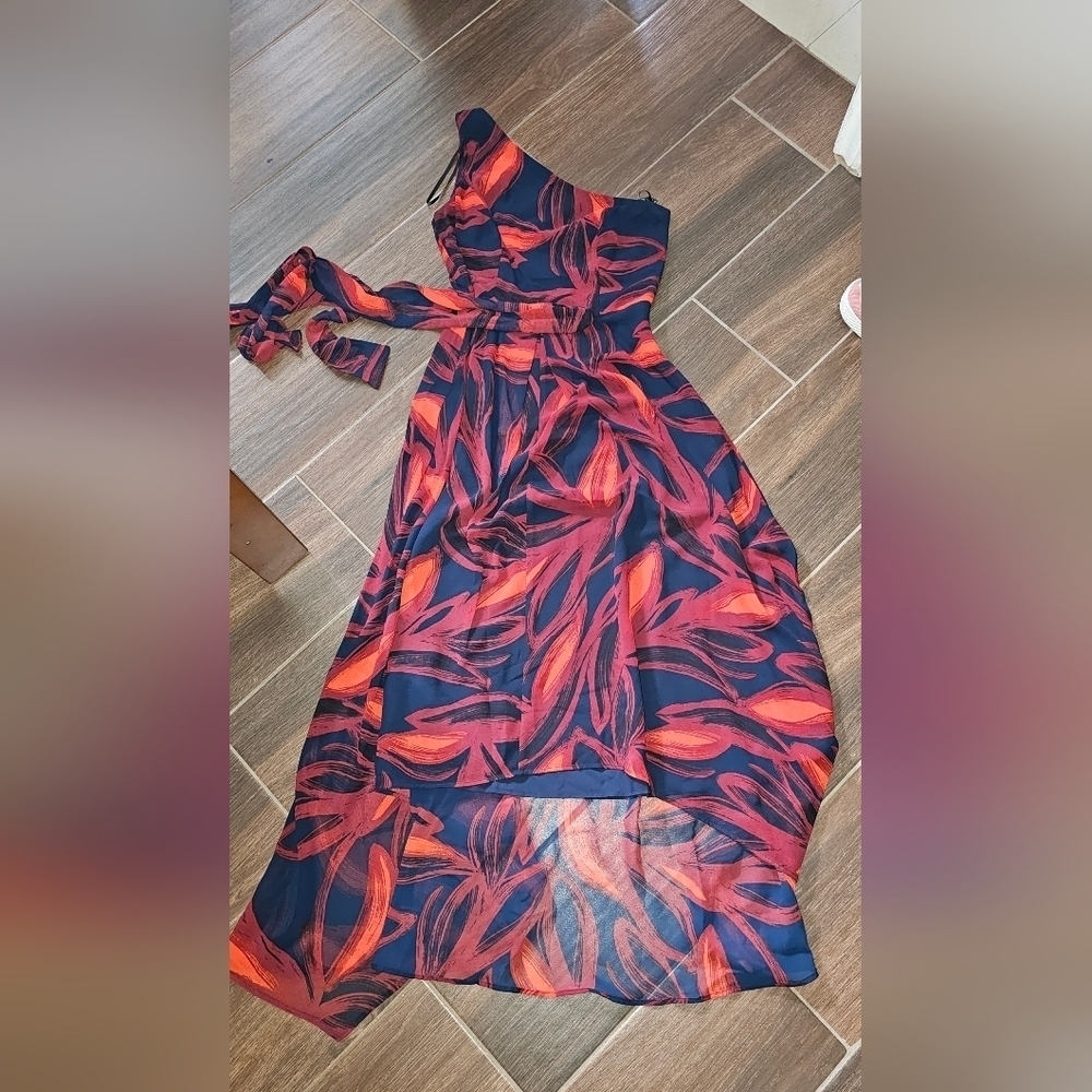VINCE CAMUTO SZ 2 BEAUTIFUL DRESS High Low One Shoulder Navy and Red - Picture 2 of 5